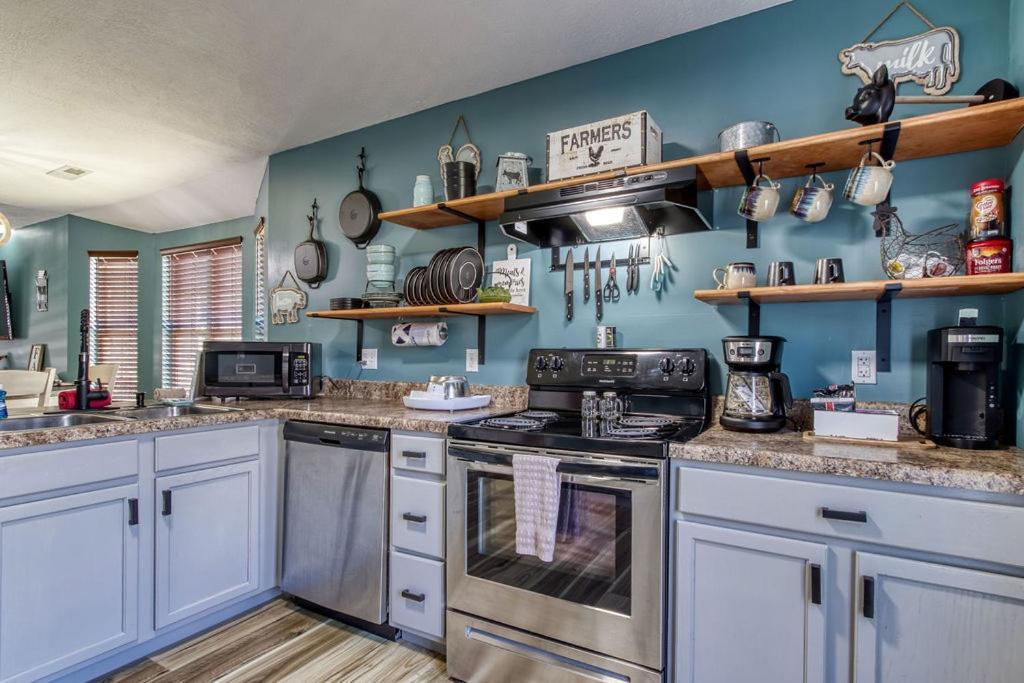 The Mason Jar, Hot Tub, Wifi, 1089 Free Tickets Each Paid Day, Dollywood And More! 鸽子谷 外观 照片